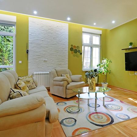 Apartamento Apartman Kruna Belgrado Exterior foto